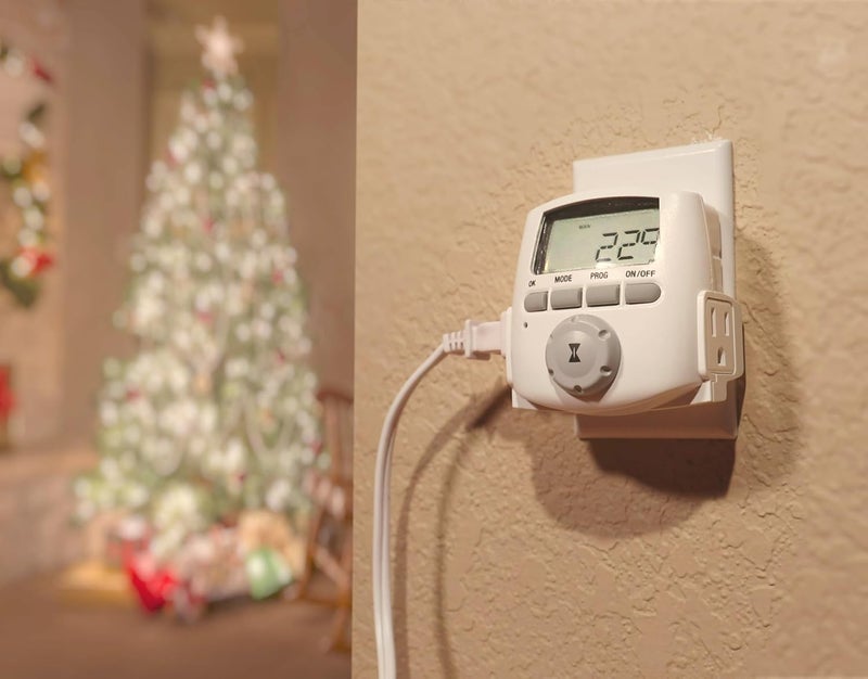 Intermatic DT620 Heavy Duty Indoor Digital Plug-inTimer - Full 7-Day Programming Options - Timer for Lighting, Fans & Small Appliances - Image 3